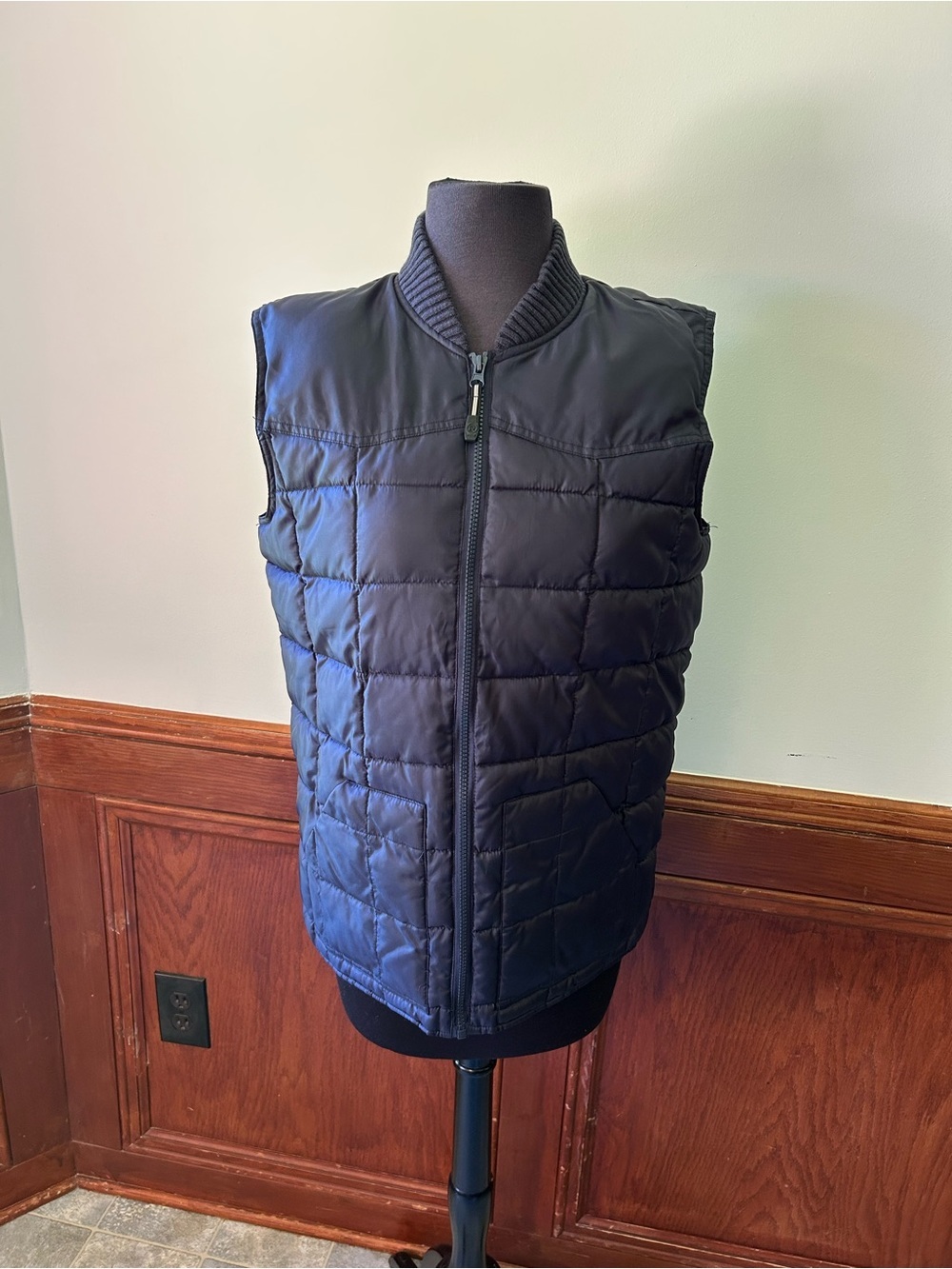 Roper Boy’s XL Quilted Poly Filled Western Zipper Puffer Vest